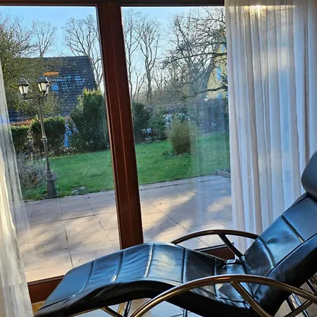 Großer Garten Trifft Viel Platz Für 8 Apartment Siegburg