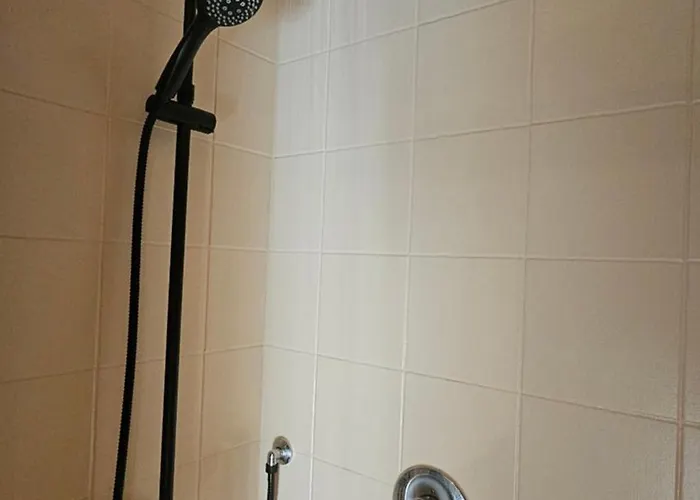 Grosser Garten Trifft Viel Platz Fuer 8 Appartement *